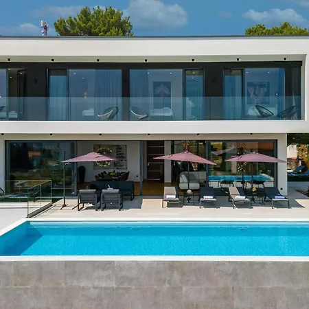 Taboo & - 42 M2 Pool & Wellness Medulin