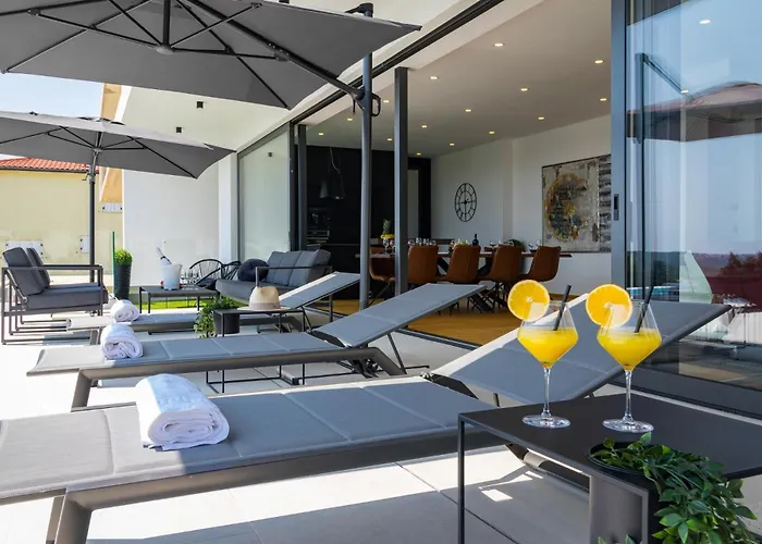 Taboo & - 42 M2 Pool & Wellness * Medulin