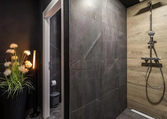 Taboo & - 42 M2 Pool & Wellness
